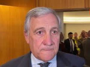 Parole Trump su Papa, Tajani: Leone è uomo forte, grandissimo rispetto per lui