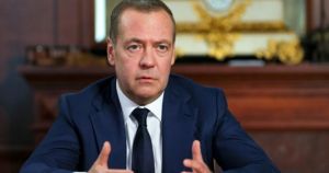 Dmitry-Simeon: i buffoni necessari del potere russo