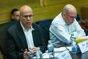 Far-right MK apologizes, deletes post criticizing Trump over Iran war