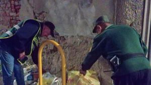 Errori nei sacchetti dei rifiuti Prime multe e controlli serali