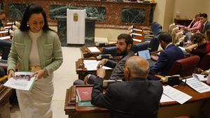 El PP se deshace de Vox en Murcia por los disidentes