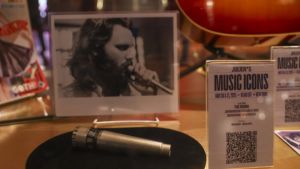 Ook al draai je het niet meer, muziek van The Doors blijft de schreeuw naar een onbereikbare God