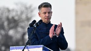 Fon Der Lajen i Mađar razgovarali o „neposrednim prioritetima“