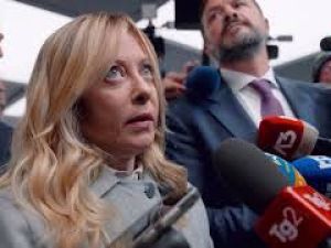 Meloni: Economia preoccupa molto se non riapre Stretto Hormuz