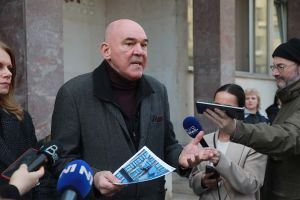 Bošković (SRCE): Skupština da raspravlja i kako je njena vojska postala lična garda jedne porodice