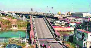 Livorno, riparato il ponte di viale Mogadiscio: non si apre più solo manualmente