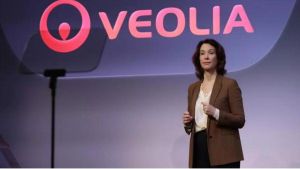 Estelle Brachlianoff, CEO de Veolia: “Nuestra oferta para el contrato del agua del área metropolitana de Barcelona es excelente