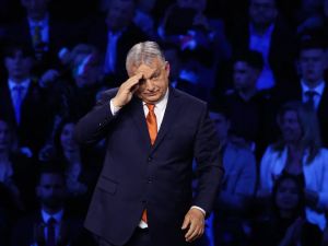 « La défaite d’Orban est aussi celle de la droite woke »