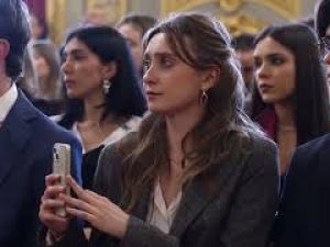 Mattarella: Compito giornalisti è demarcare confini fra vero e falso