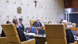 O julgamento que realça a contaminação política do STF