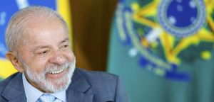 CNT põe Lula perto da vitória no 1º turno