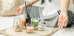 Velas e incienso, cuando el supuesto “bienestar” contamina la casa