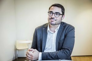 Cortar o passo ao Pacote Laboral com a Constituição na mão