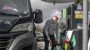 Ny tank­sta­tion i Hor­sens åbner med ned­sat­te ben­zin­pri­ser