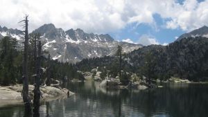 Los Pirineos se calientan: pierden tres días de heladas y ganan casi cinco días de verano por década