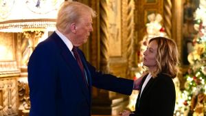 Trump contro Meloni, l’analista del Ppe: “L’America del tycoon vuole solo vassalli”