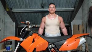 Matteo, il pugile a caccia del ladro di moto: “Chi sa, mi aiuti a trovarlo”