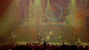 Max Pezzali sbarca a Londra, via al tour europeo