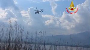 Bosisio Parini, sale su un pedalò e affonda: paura per un ragazzino sul lago di Pusiano