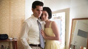 Το πυροτέχνημα και η ουσία