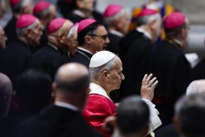 Bisschoppen klimmen in de pen om gebed voor vrede te vragen. ‘Houvast in veranderende tijden’