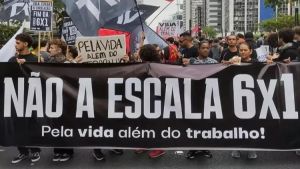 Trabalhadores marcham pelo fim da escala 6 por 1 e contra a pejotização