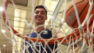 Raúl Lobaco, a quitarse la espina con otro play-off en el Alimerka: 