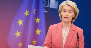 Bruselas plantea un día de teletrabajo y rebajar los precios del transporte público para paliar los efectos de la guerra