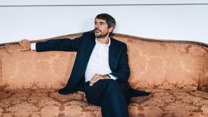 Parece que la luz de la izquierda ciega sin iluminar