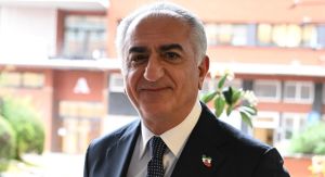 Pahlavi a “Cinque Minuti”: pronto a tornare in Iran