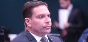 Ramagem. De fuga a pataquada nos EUA