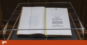 Em crise de meia-idade, a Constituição que desejamos