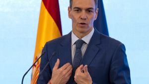 De la alianza con Xi Jinping al «contubernio» de Barcelona