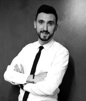 İki kapıdan geçmeden hayatı anlayamazsınız!..