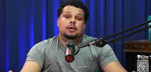 O Galo que luta, mas canta desafinado