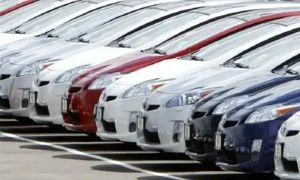 Auto financing rises to Rs345bn