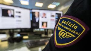 Pordenone, adesca una minore online: arrestato