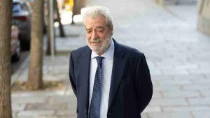 La jueza que investiga a Miguel Ángel Rodríguez cita como testigos a los periodistas de ‘El País’