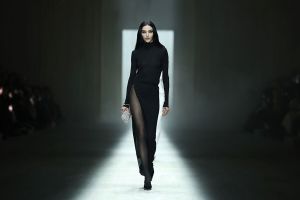 Can an Ex-Auto CEO Get Kering’s Gucci Back in the Race?