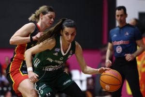 Κρίμα για τη Σελέν και τα πράσινα κορίτσια