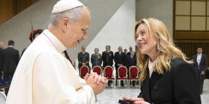 A European Populist Defends an American Pope