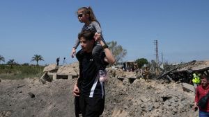 Tregua tra Israele e Libano, ma il fronte resta caldo: violazioni, sfollati in fuga e retroscena USA‑Iran. Petrolio e gas: ora che succede?