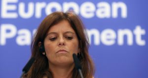 Pestaggio a Budapest, perché la Ue non assolve la Salis