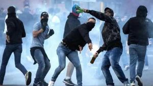 Assalto al centro sportivo dello Spezia: tre ultras in carcere