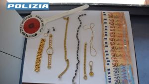 Si finge vice questore, ruba gioielli e contanti ad una coppia di anziani trevigiani: arrestato