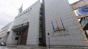 A prisión la encargada de un piso donde las mujeres eran obligadas a prostituirse: las víctimas viajaban engañadas a España