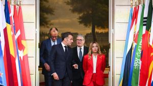 Summit dei Volenterosi, missione nello Stretto: ci sarà anche l’Italia