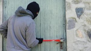 Pontedera, assalto dei ladri nelle vie del centro Ultimo colpo in uno studio legale