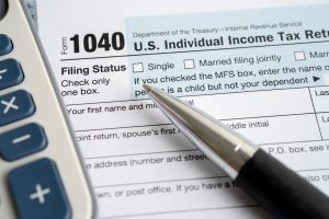Fewer Returns, Bigger Refunds: What IRS Data Says About The 2026 Tax Season