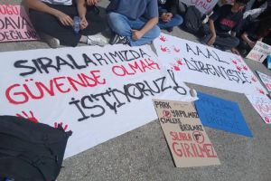 ‘Çocuklar ölürken neredeydiniz’